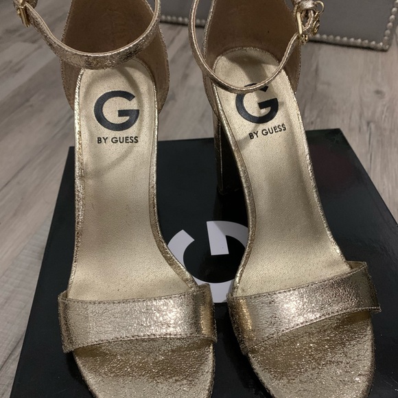Guess Gold Heels - Picture 6 of 8